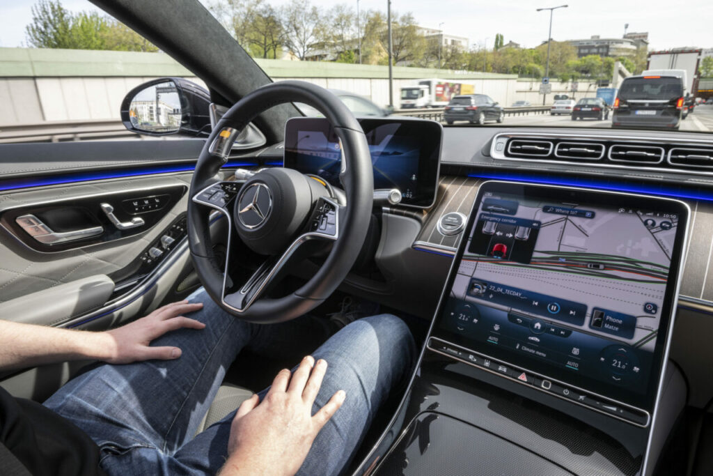 mb drive pilot direcao autonoma