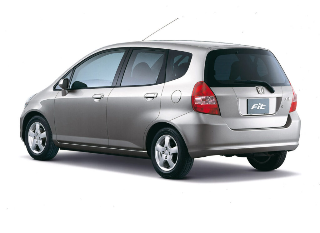 Os melhores carros usados até R$ 30 mil no RJ 1 honda_fit_1.5t