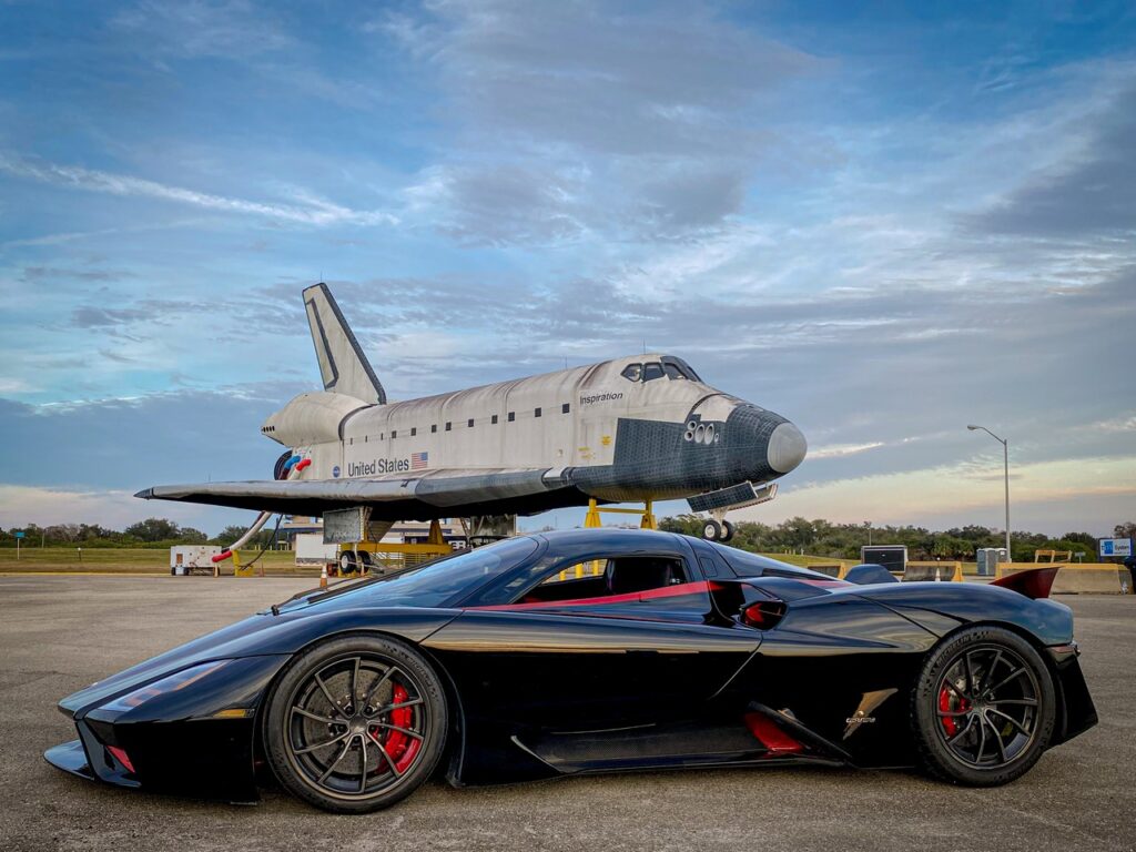 ssc-tuarata - carro mais rápido do mundo