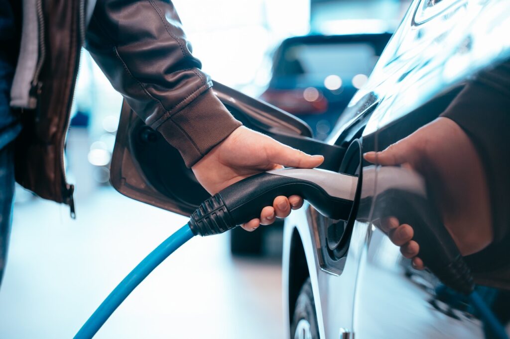 Vendas de carros elétricos subiram no Brasil 7 Aluguel de carregador para carros elétricos