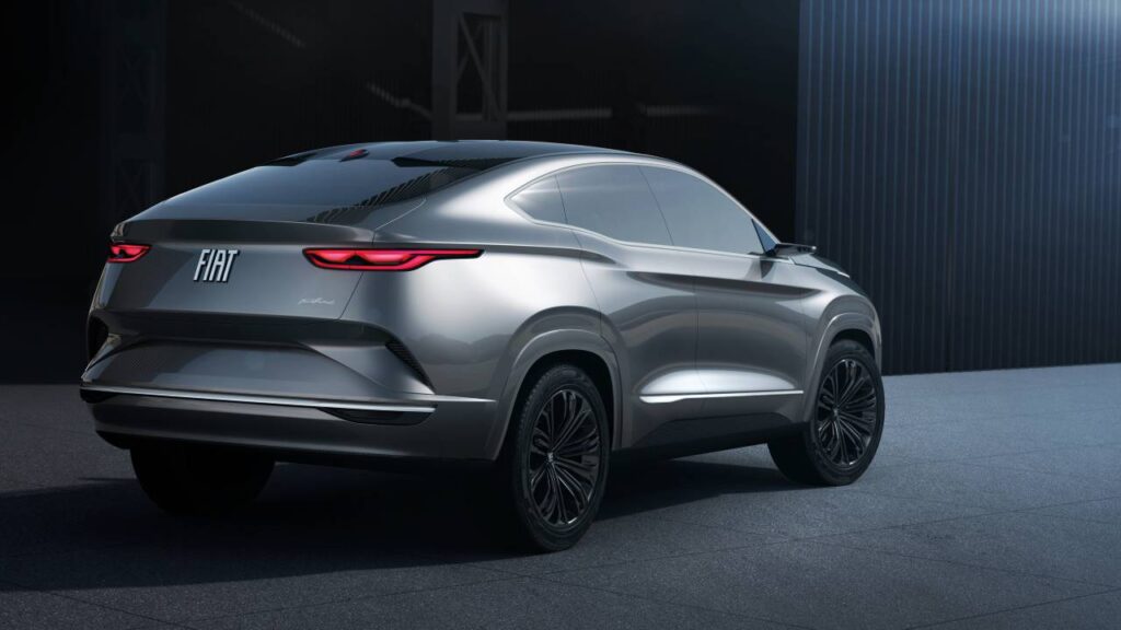 SUV cupê da Fiat: saiba mais sobre o projeto que estreia este ano 2 Fiat Fastback traseira
