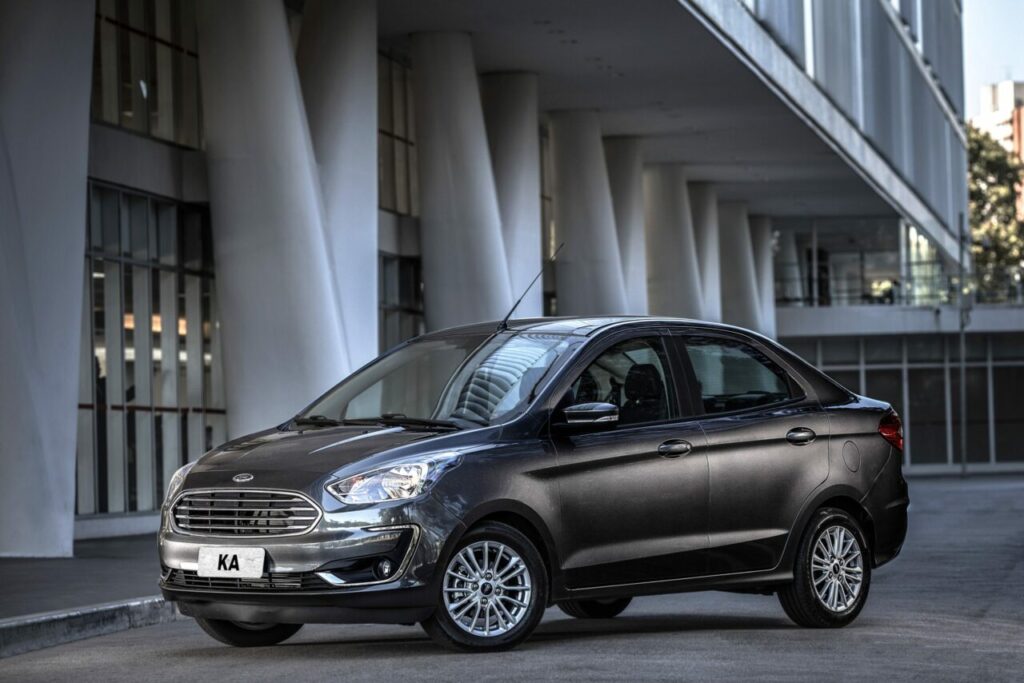 ford ka titanium sedan r 70 mil