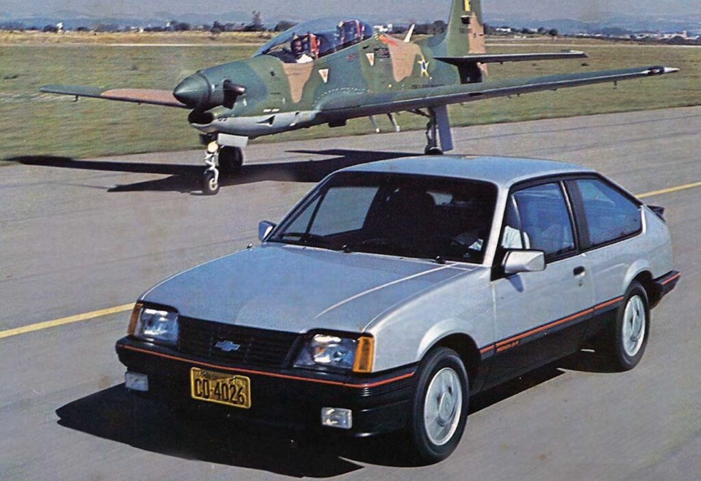 Chevrolet Monza SR