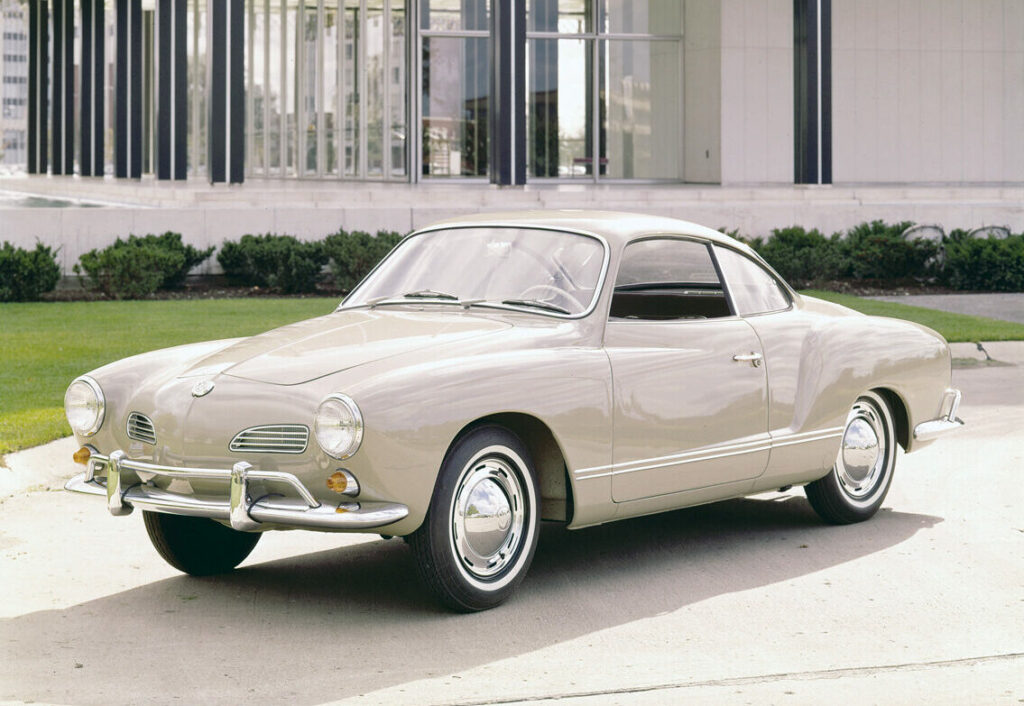 Conheça a história do Karmann-Ghia 6 vw karmann ghia