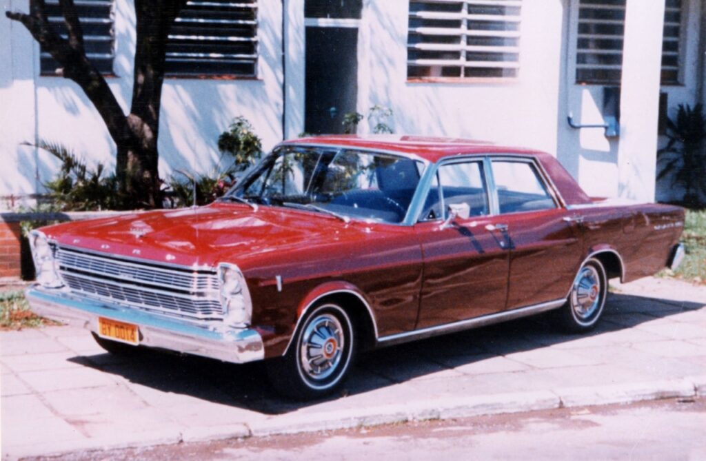 Ford_Galaxie