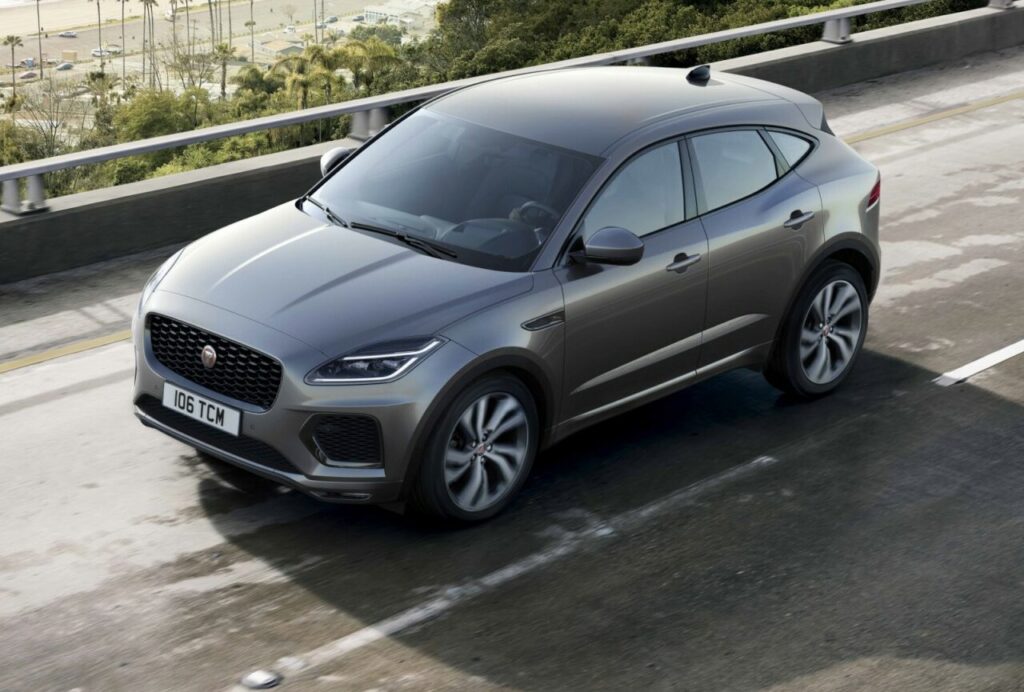 Jaguar E-Pace 2022 chega nas lojas com novidade tecnológica 8 Jaguar E-Pace 2022