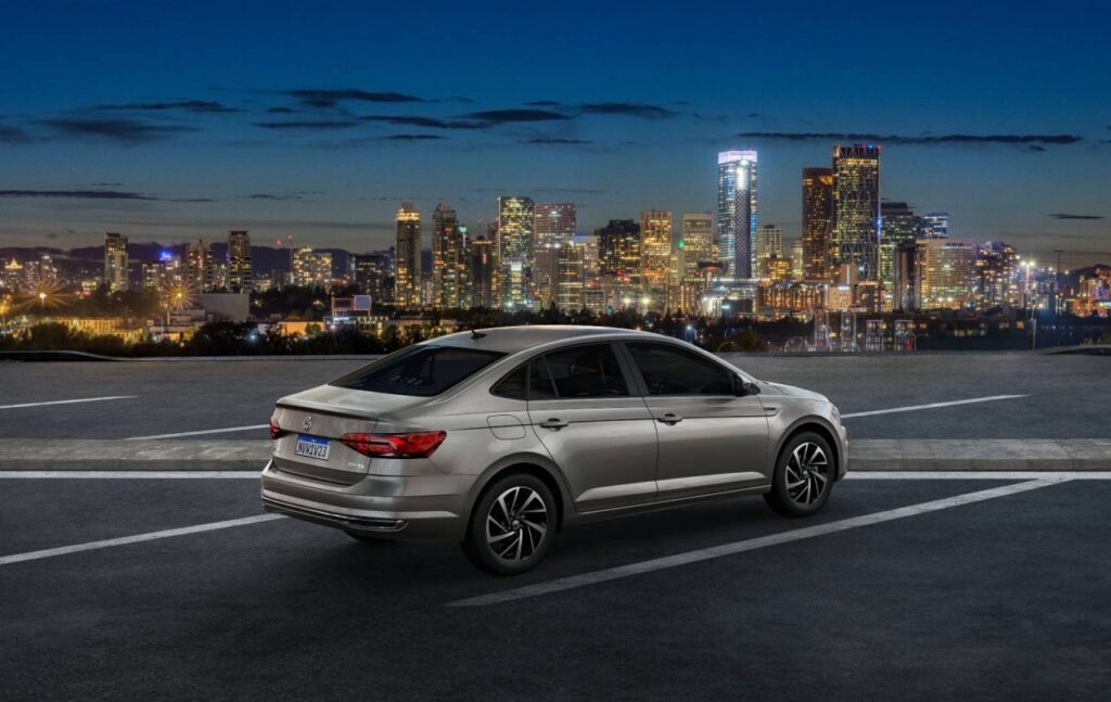 Volkswagen Virtus Comfortline - carros até 90 mil