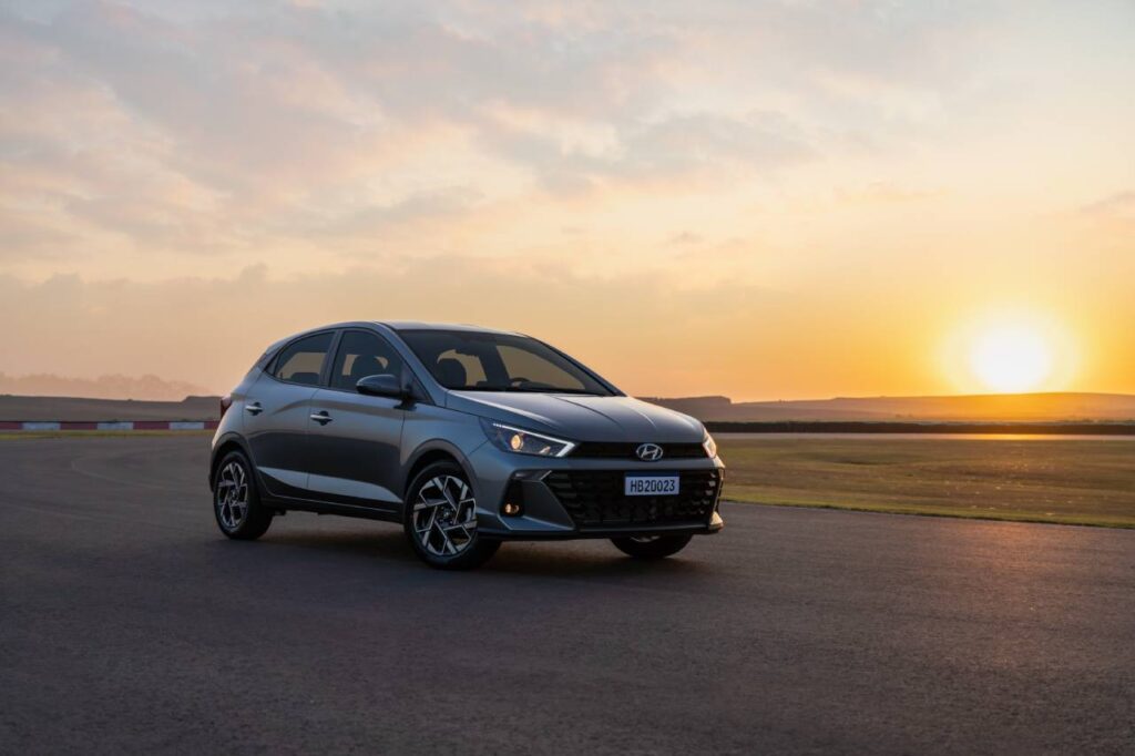 carro mais barato do Brasil - NOVO HB20 - frente