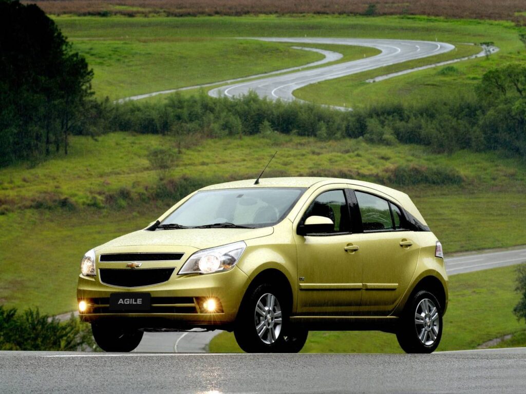 Os mais vendidos no primeiro semestre de 2022 na InstaCarro 4 mais vendidos no primeiro semestre na instacarro - chevrolet agile