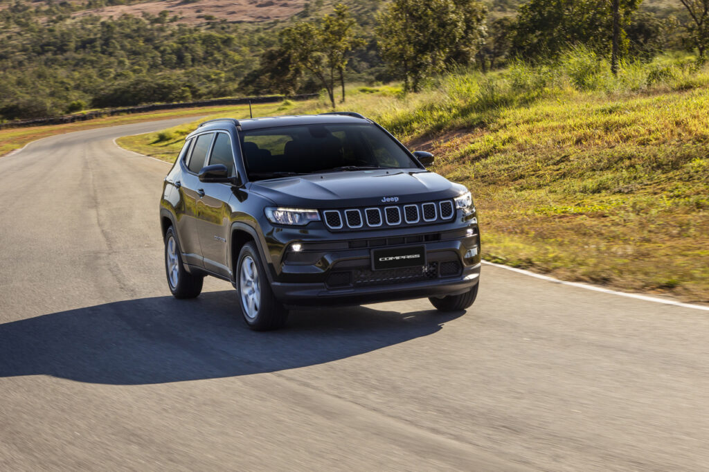 Compass híbrido ou Flex? Qual vale a pena comprar? 4 Jeep Compass Sport
