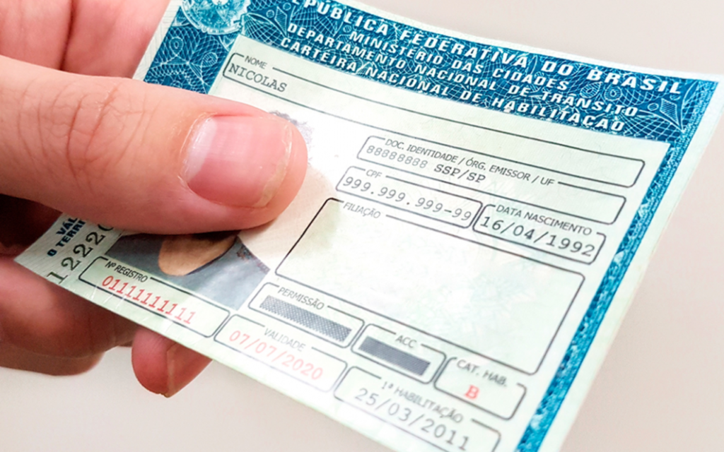 CNH Carteira Nacional de Habilitação frente regular