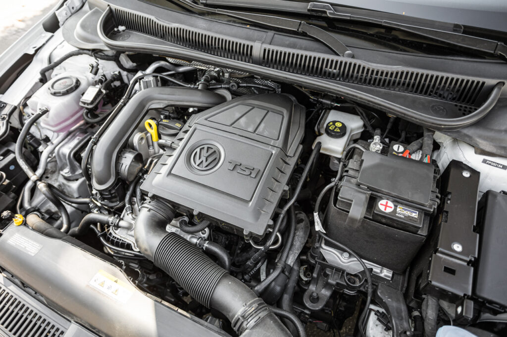 Carros com motor 1.0 mais potentes? Existem sim! 3 Motor 170 TSI do Volkswagen Polo TSI 2023