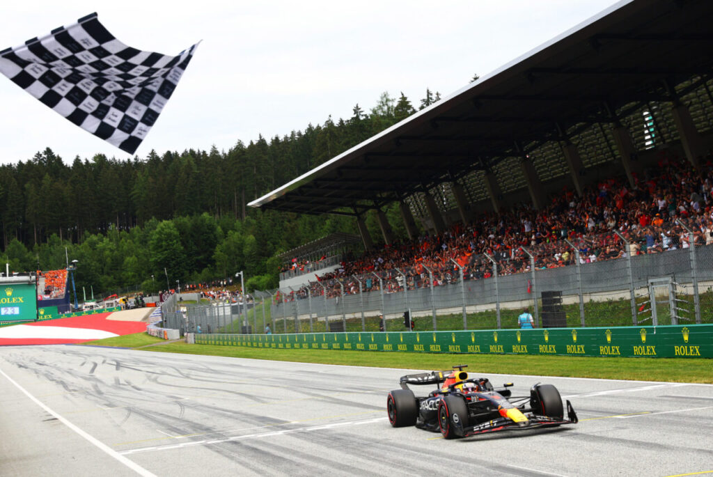 Concurso da Red Bull leva brasileiros para pilotar na Áustria 5 red bull racers Red Bull F1 Fórmula 1