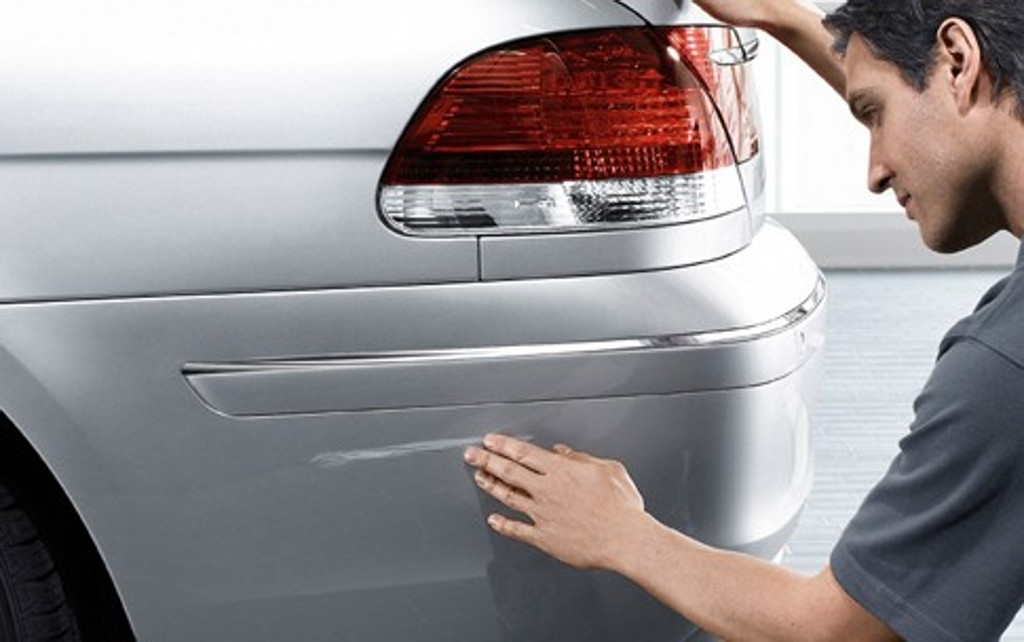 Como tirar arranhoes de carros cinza