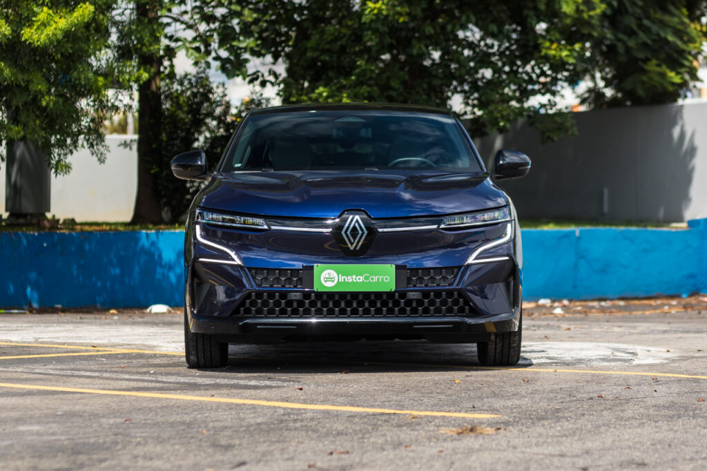 Renault Megane E-Tech tem desconto de R$ 80 mil 2 Renault Megane E-Tech 2024 Azul