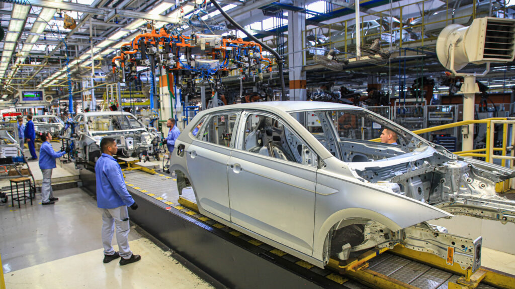 Investimentos Volkswagen fábrica Polo