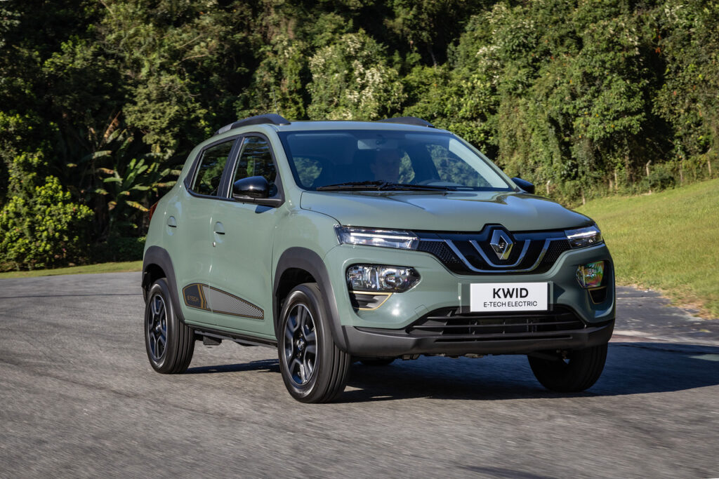 Renault Kwid E-Tech cai de preço e agora custa R$ 99.990 2 Renault Kwid E-Tech