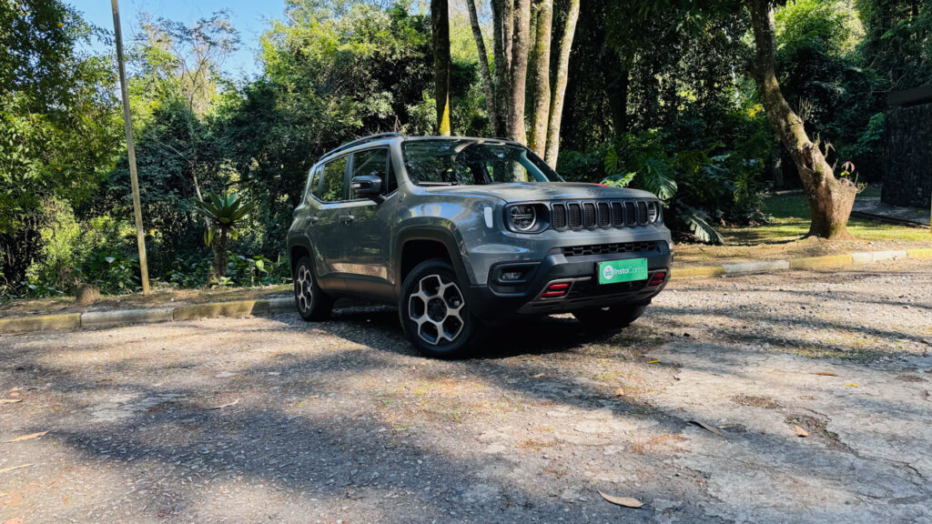 Jeep Renegade Trailhawk 2024: vale a pena pagar quase R$ 200 mil no SUV? 4 Jeep Renegade Trailhawk 2024