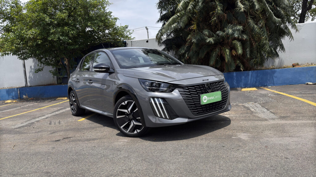 Peugeot 208 GT 2025: estilo, performance e tecnologia num compacto que impressiona 5 Peugeot 208 GT