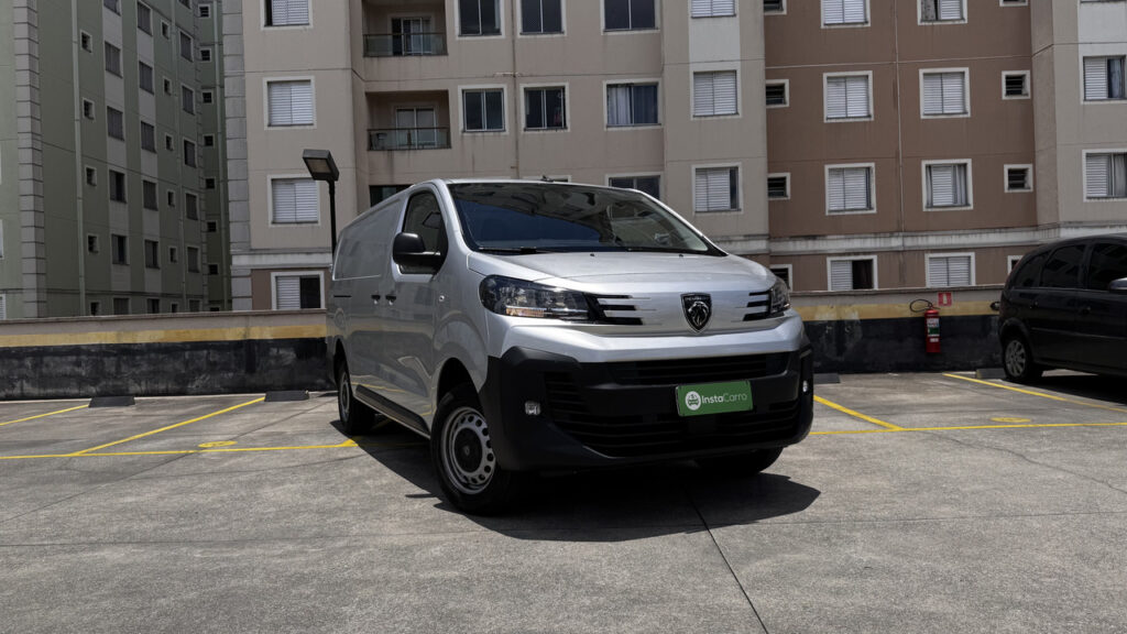 Peugeot Expert Cargo 2025